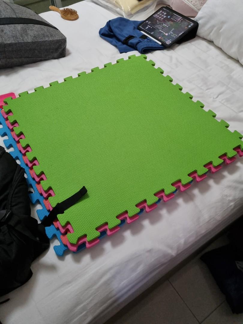 6 Foam squares big type, Babies & Kids, Baby Nursery & Kids Furniture