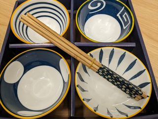 （分類：）位於 。 由 walking_potato 提交（商品編號 1131064094，圖片 1）。簡介： 。