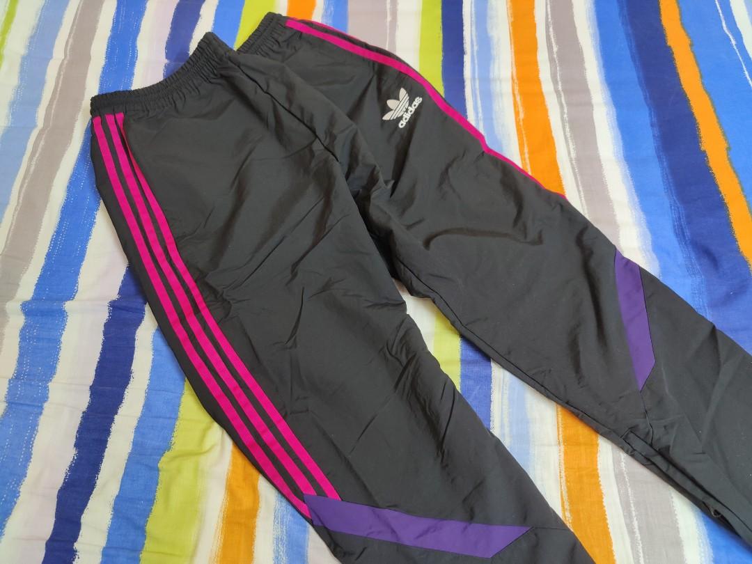 Adidas sportive pants top