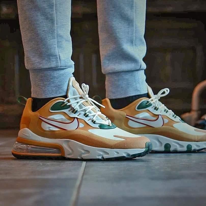 Air Max 270 React, Men's Fashion, Footwear, Sneakers on Carousell