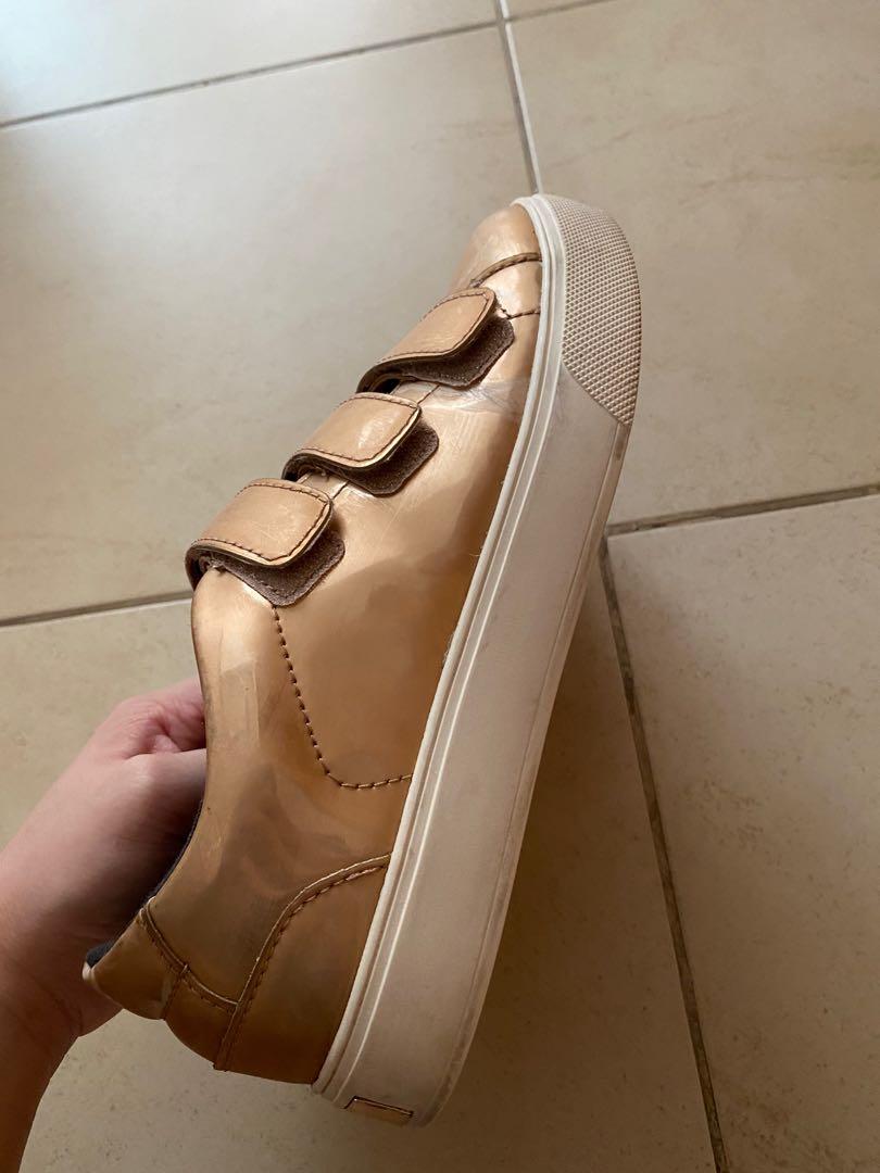 Aldo rose sale gold shoes