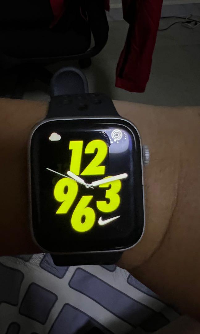 iwatch series 4 nike edition