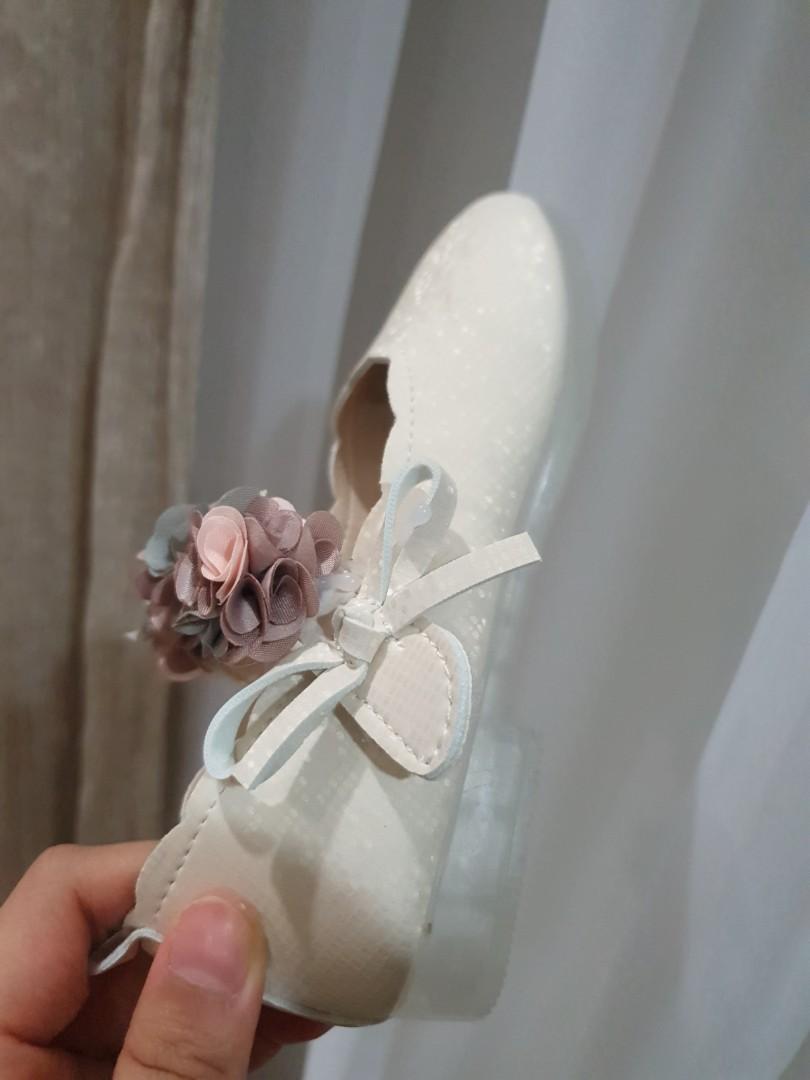 BN CNY Beautiful Lovely Cute Wedding flower pink white girl shoes White and pink