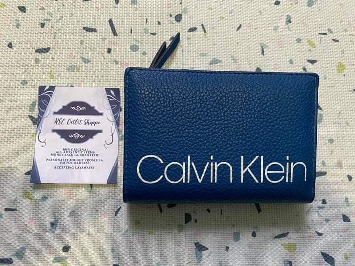 Calvin klein sales wallet outlet