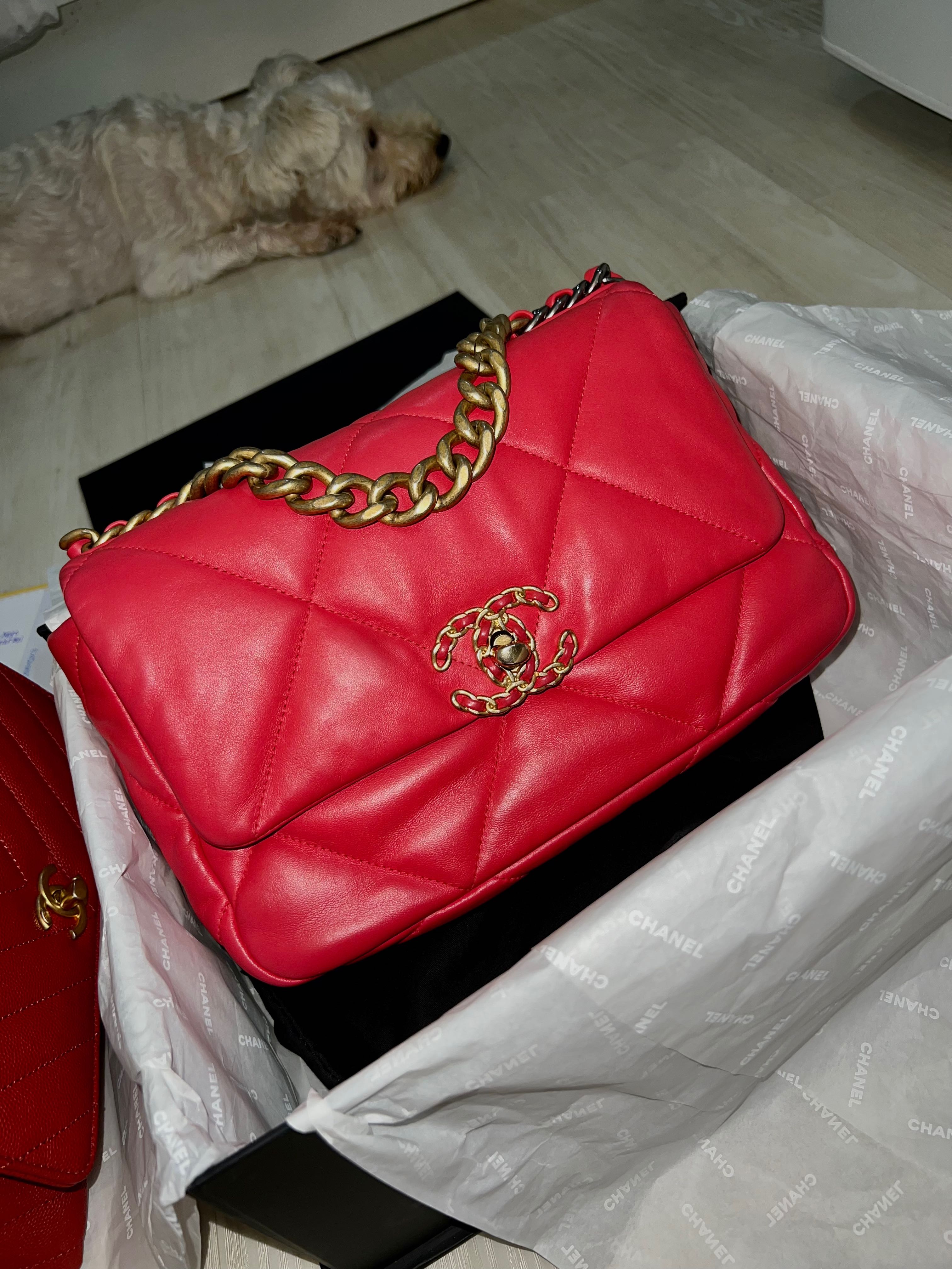 Chanel 2022 Medium 19 Flap Bag Red – Vintage by Misty