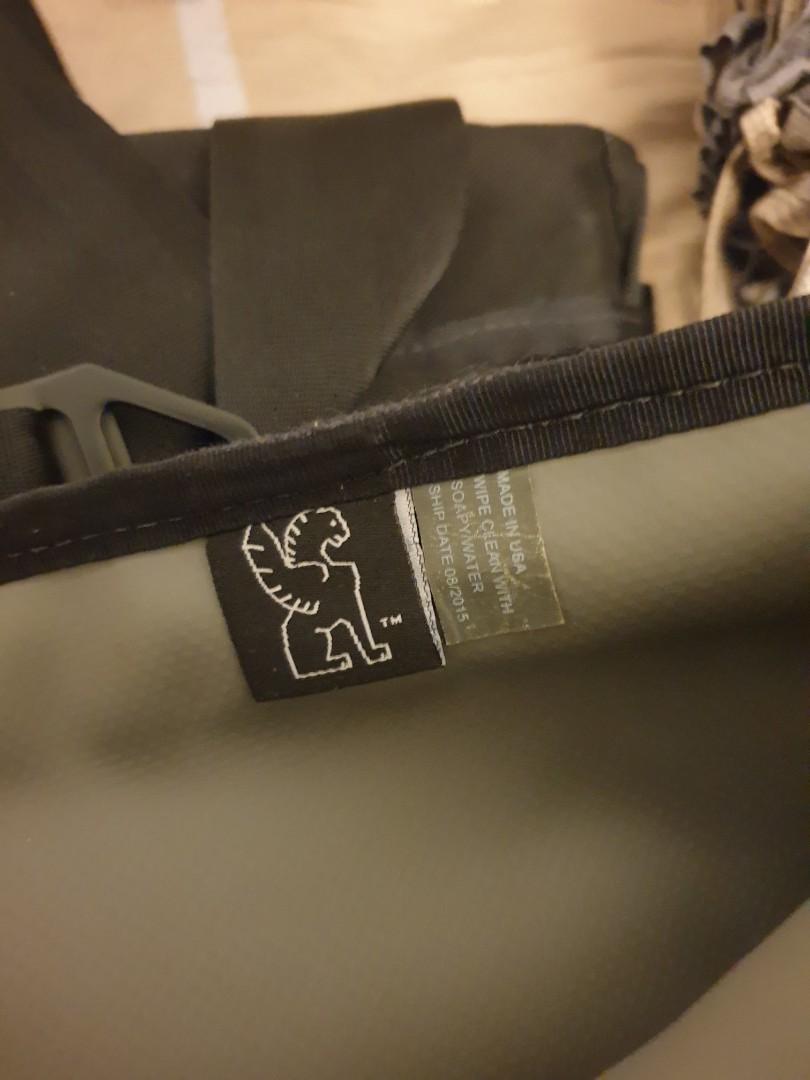 Chrome Industries Chekhov Messenger Sling bag, Men's Fashion, Bags