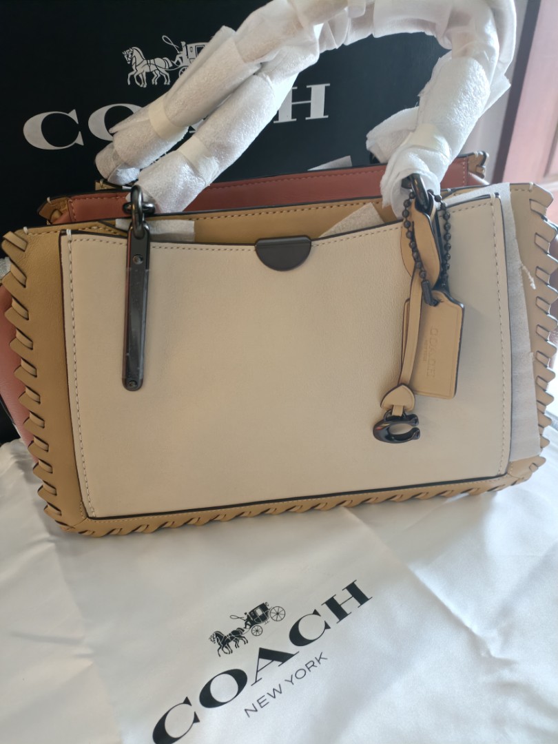 Coach Dreamer Crossbody bag, Women's Fashion, Bags & Wallets, Cross