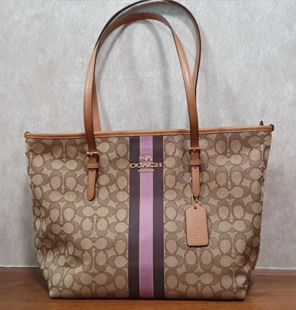 Coach zip tote in signature jacquard online