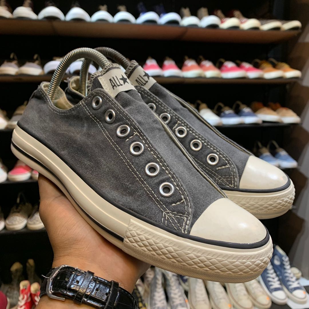 Chuck taylor laceless sales