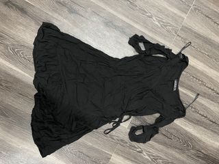 (Category: ) located in . Submitted by sywardrobe (Listing ID 1131059218, Image 1). Description: .