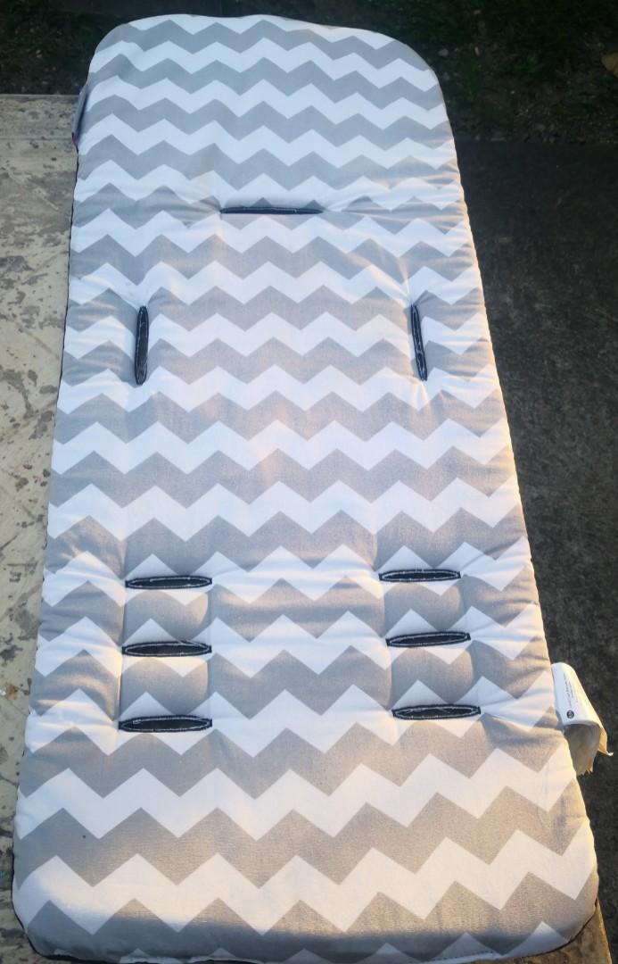 cuddleco stroller liner