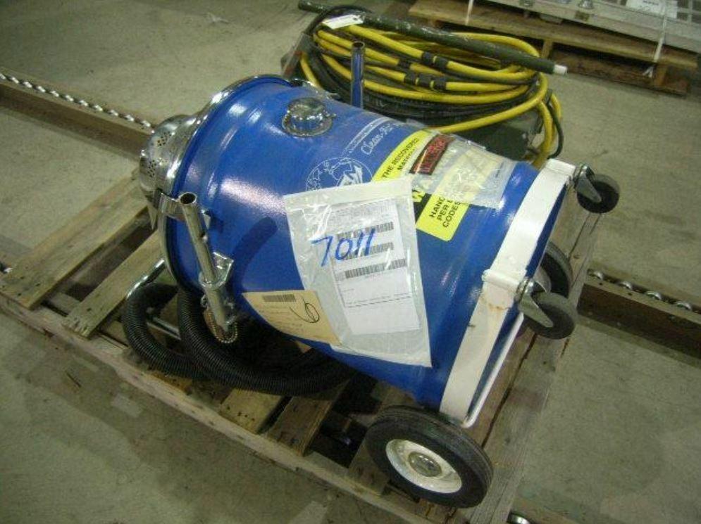 DCM Clean Air Products 15 Gallon Pneumatic Shop-Vac HEPA Vacuum ...