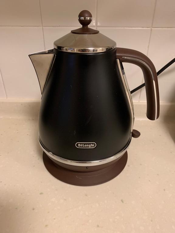 DeLonghi Icona Vintage Kettle 1.7L, TV & Home Appliances, Kitchen Appliances, Kettles & Airpots