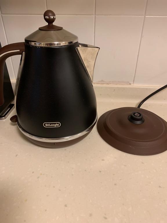 DeLonghi Icona Vintage Kettle 1.7L, TV & Home Appliances, Kitchen