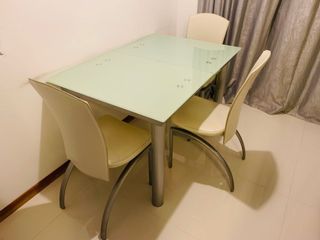 (Category: ) located in . Submitted by kingpawn (Listing ID 1131180344, Image 1). Description: .