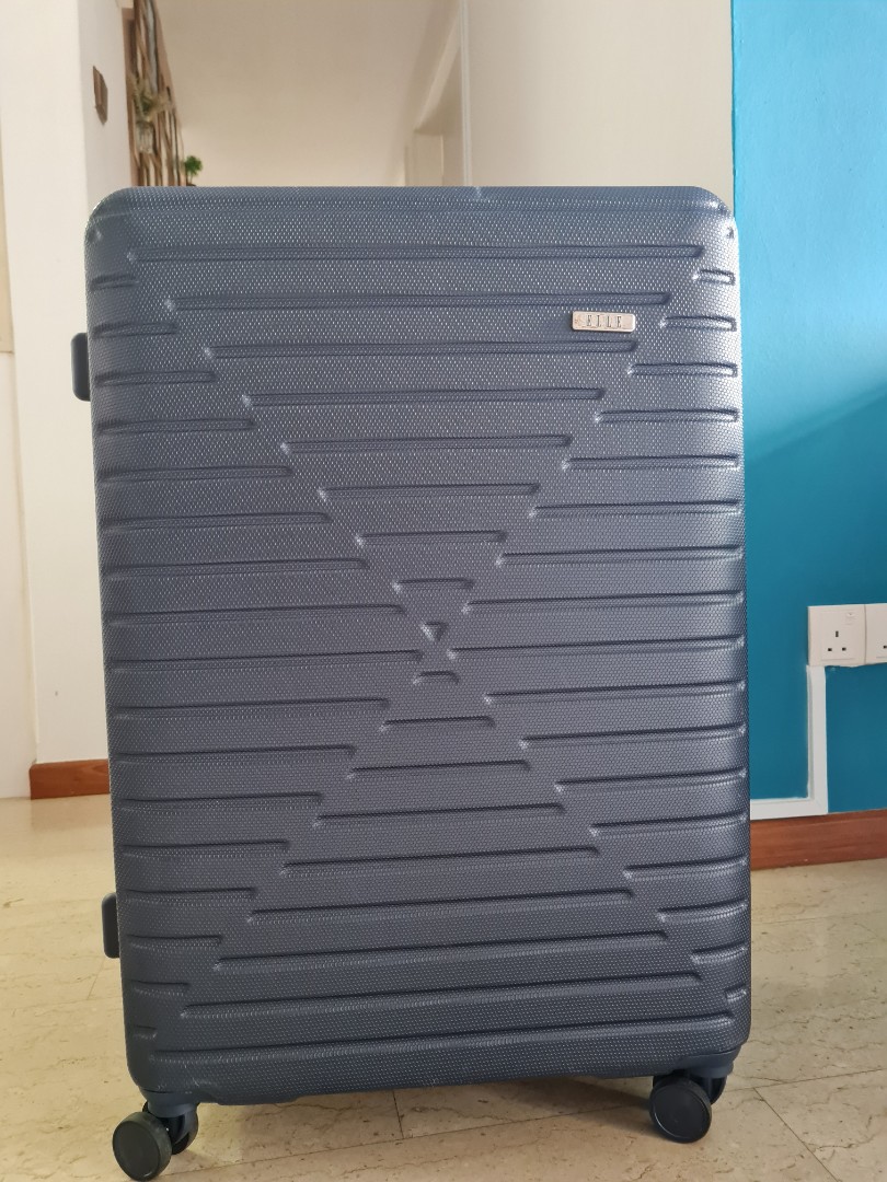 Elle Large luggage Bag, Hobbies & Toys, Travel, Luggage on Carousell