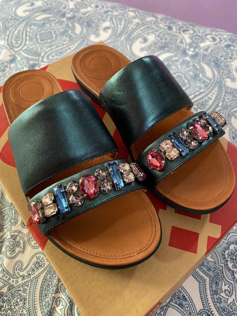 Fitflop delta slide hotsell sandal