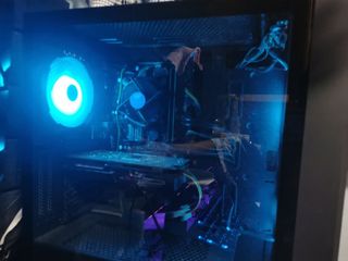 (Category: ) located in . Submitted by sneakyq (Listing ID 1131195818, Image 1). Description: .