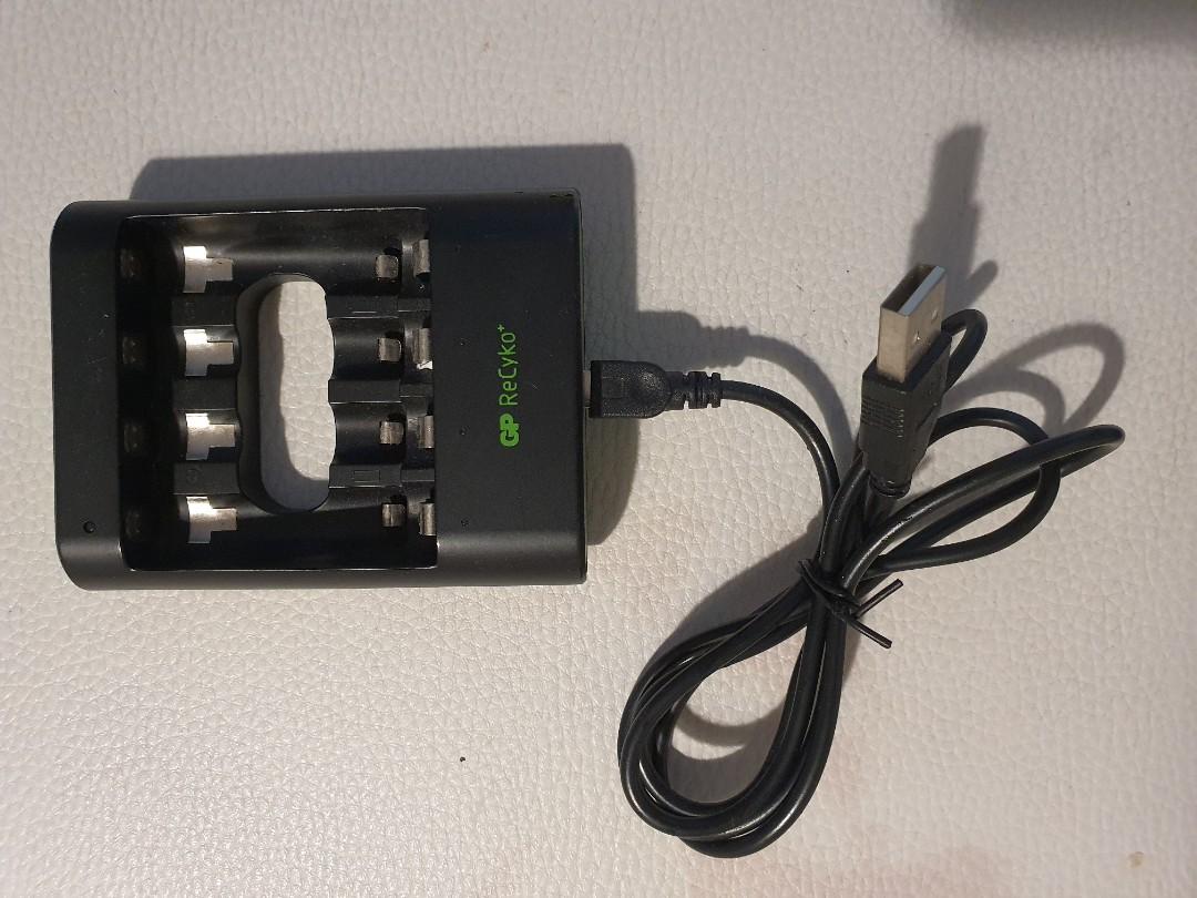 GP Rechargeable battery Charger, Computers & Tech, Parts & Accessories