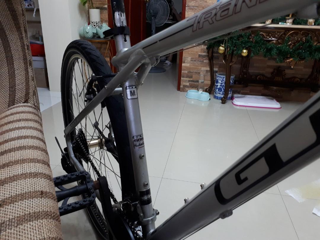 GT Transeo 4.0 Touring Gravel Hybrid Bike