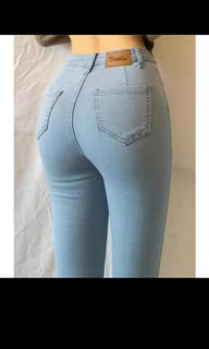 (Category: ) located in . Submitted by randomgoodiez (Listing ID 1131161572, Image 1). Description: .