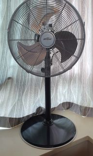 (Category: ) located in . Submitted by edchiong (Listing ID 1131071561, Image 1). Description: .