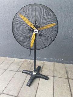 (Category: ) located in . Submitted by dsgcar (Listing ID 1131088576, Image 1). Description: .