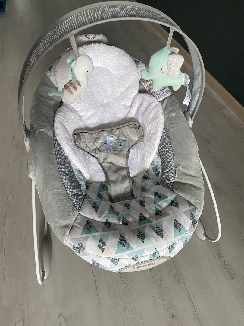 Ingenuity automatic baby hotsell bouncer