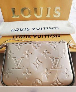 Auth Louis Vuitton Monogram Vernis Porte Monnaie Chapeau M91417 Used