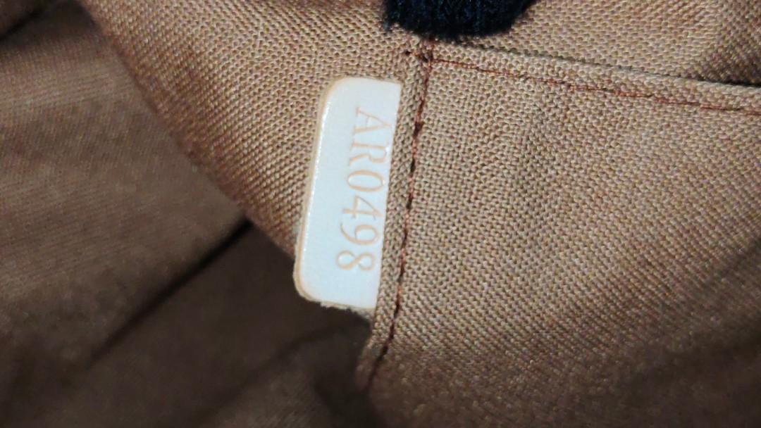 Louis vuitton ar0498 store