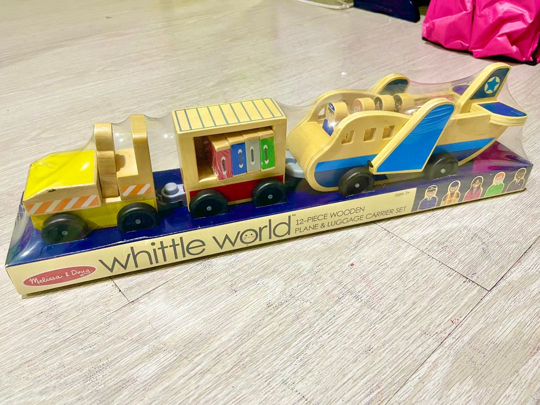 Melissa and doug plane and luggage carrier set clearance