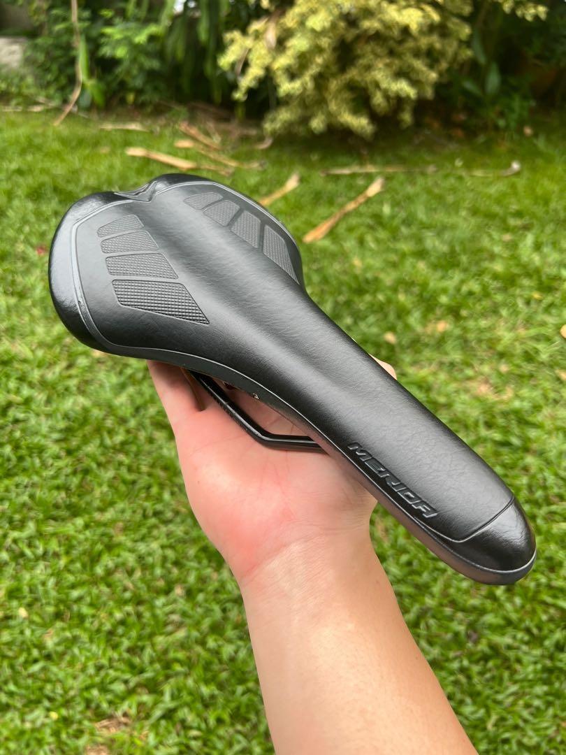 merida cross sport saddle