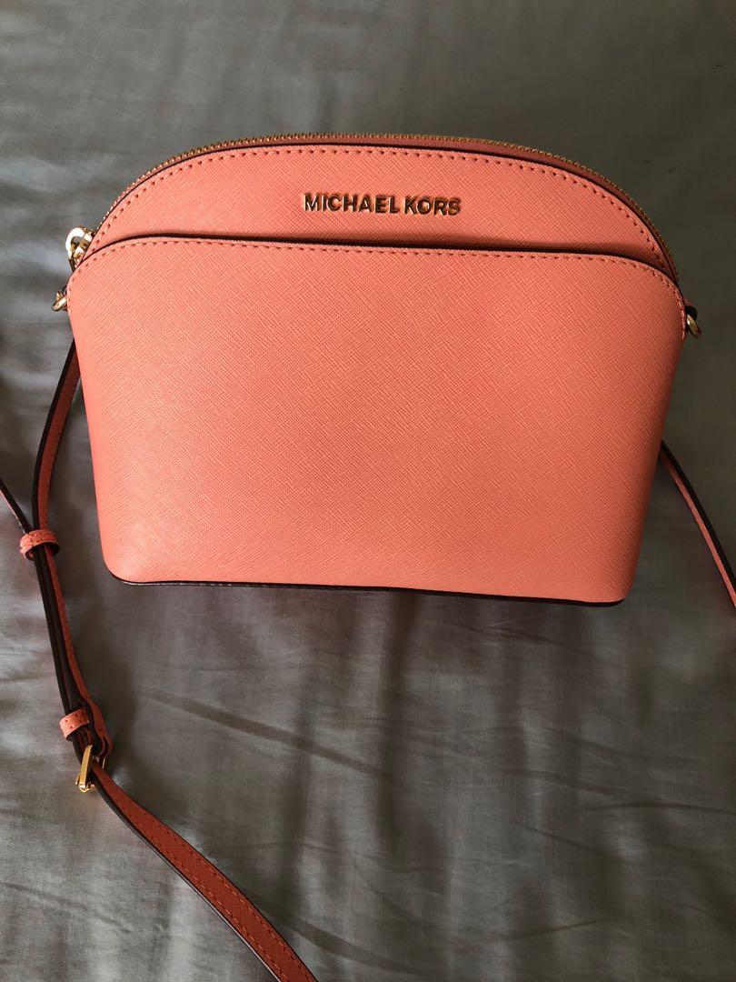 Emmy crossbody michael kors best sale