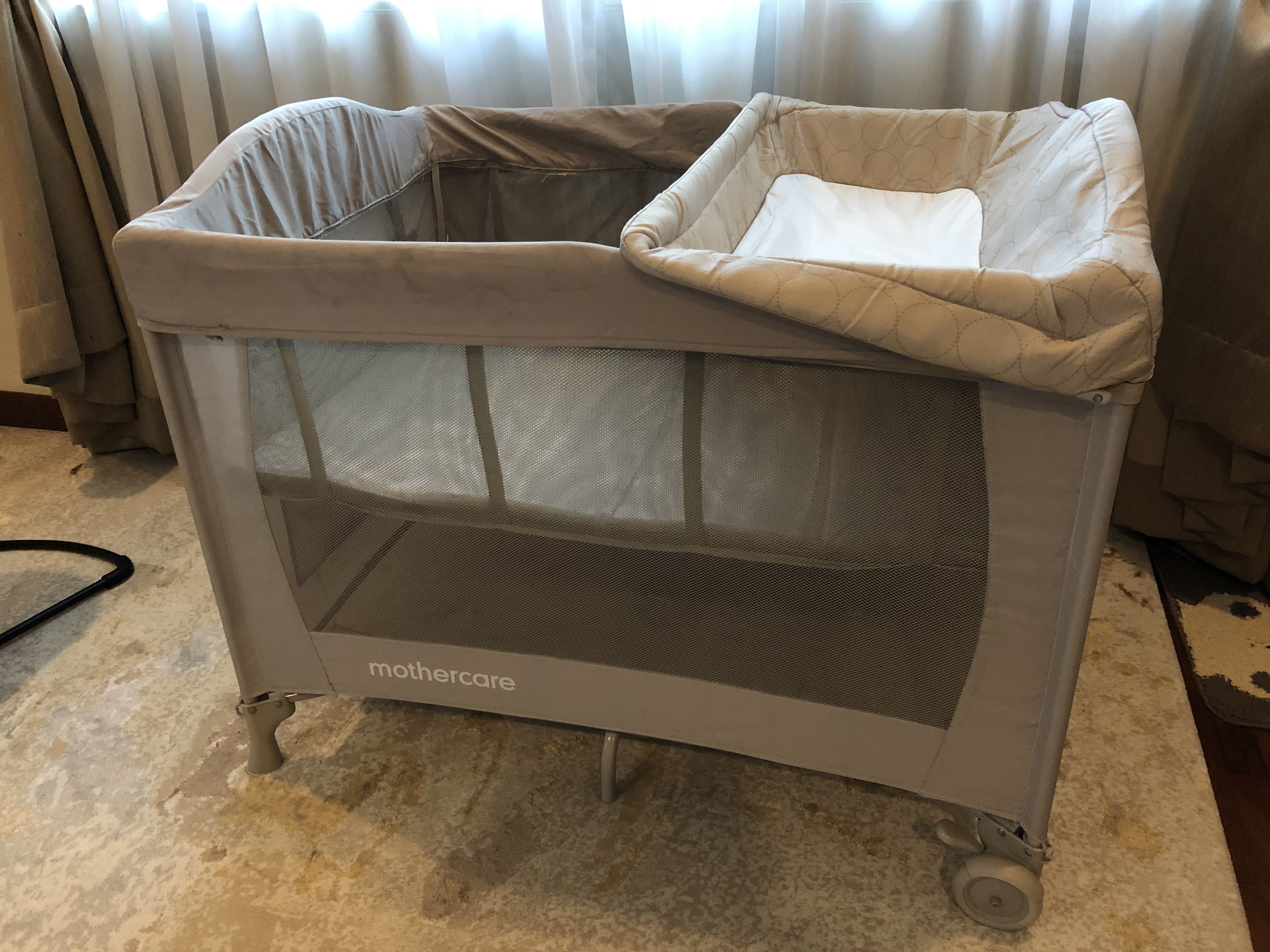 Nuna travel hot sale cot mothercare