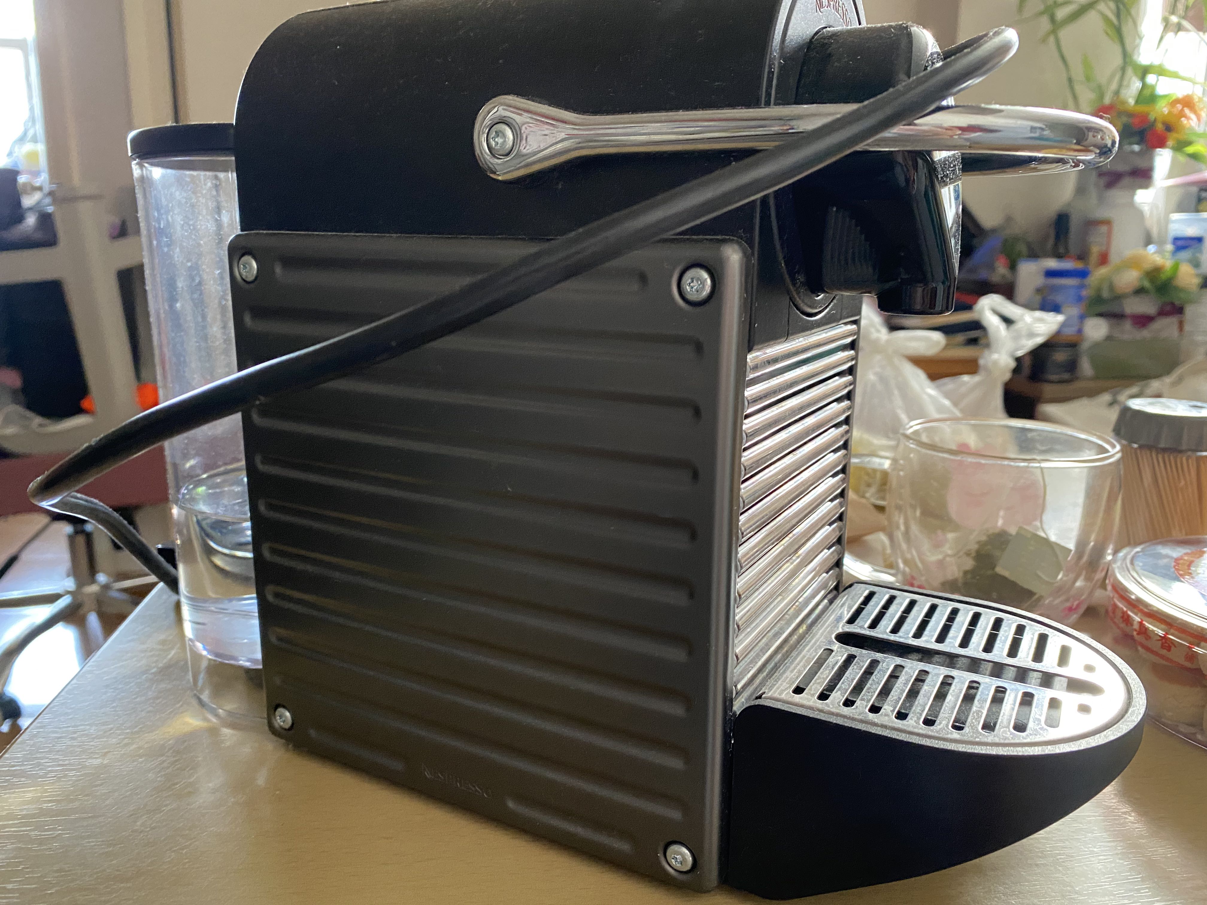Nespresso Pixie Electric Titan Coffee 
