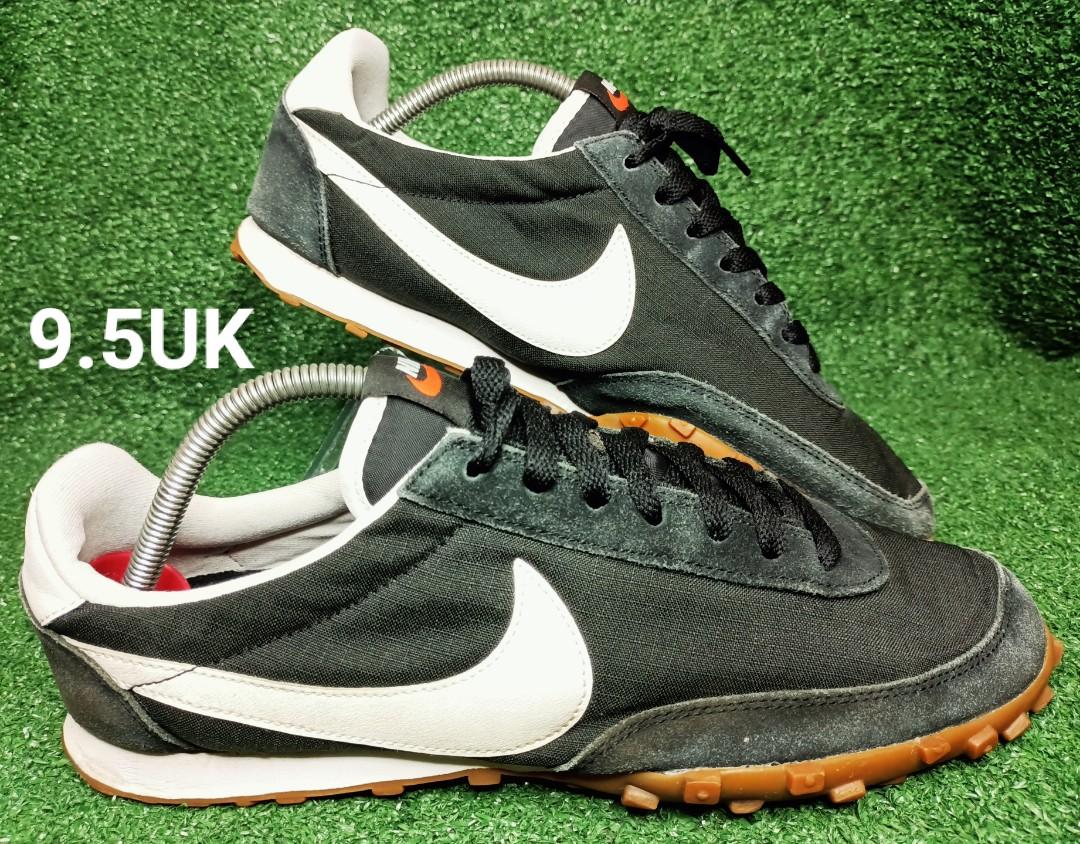 Nike waffle sales racer uk