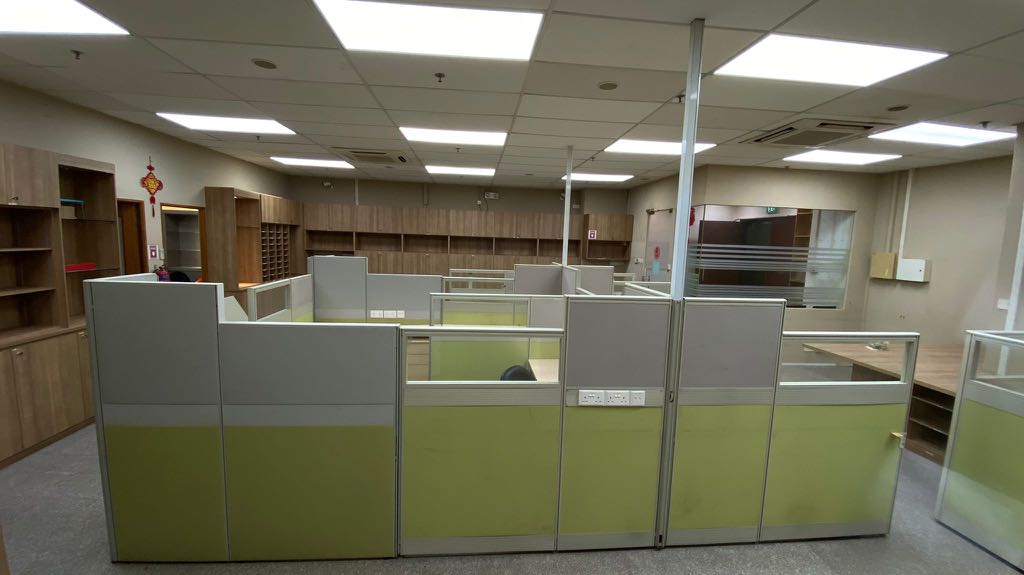 Used office furnitures, Furniture & Home Living, Furniture, Tables