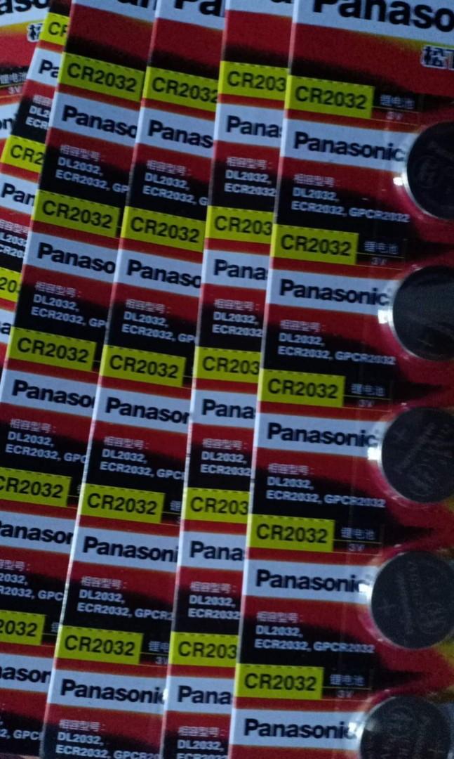 PANASONIC Lithium Battery 3V (Category: Batteries & Chargers) located in Pateros City. Submitted by starry__night__20951 (Listing ID 1131085153, Image 1). Description: panasonic Lithium Ion Battery 2032 3V Widely used in: Car Key fob remote Watch LED flashlight LED reading glasses Garage door openers Smoke detectors TPMS Laptop Calculator And so on... 60/pc #VerifiedSeller.