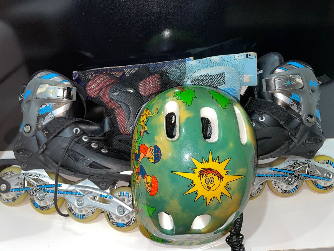 POWERSLIDE roller blades(with 2 free sets of knee/elbow pads and helmet