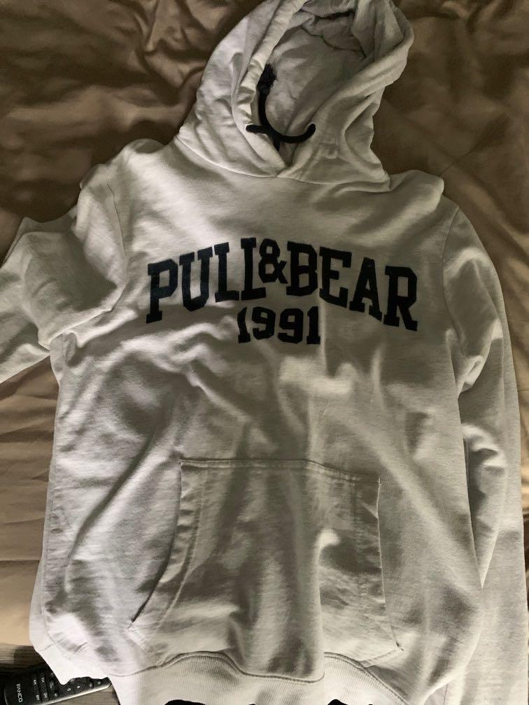 Pull & Bear hoodie, Men's Fashion, Tops & Sets, Hoodies on Carousell