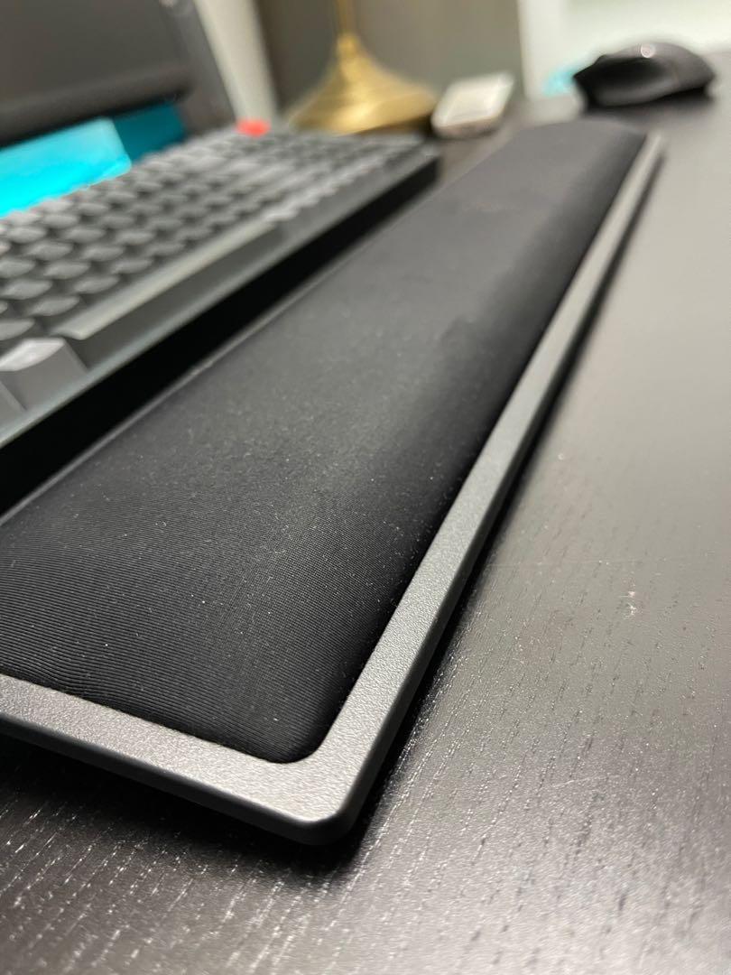 Razer Cooling Gel Wrist Rest Palmrest 100 Original, Computers & Tech