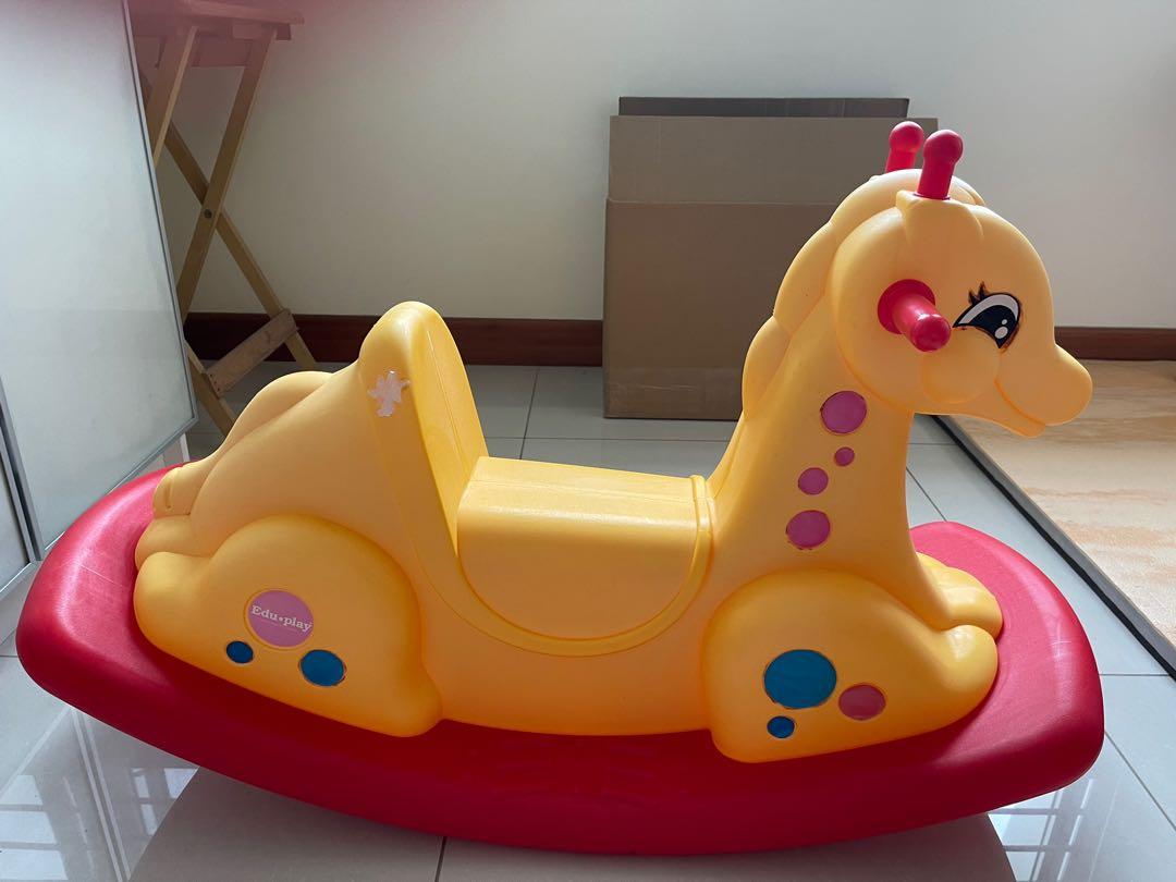 Rocking giraffe toy 2025