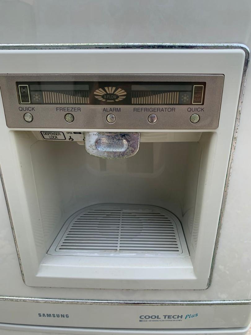 SAMSUNG WATER DISPENSER 2 DOOR REFRIGERATOR FRIDGE, TV & Home