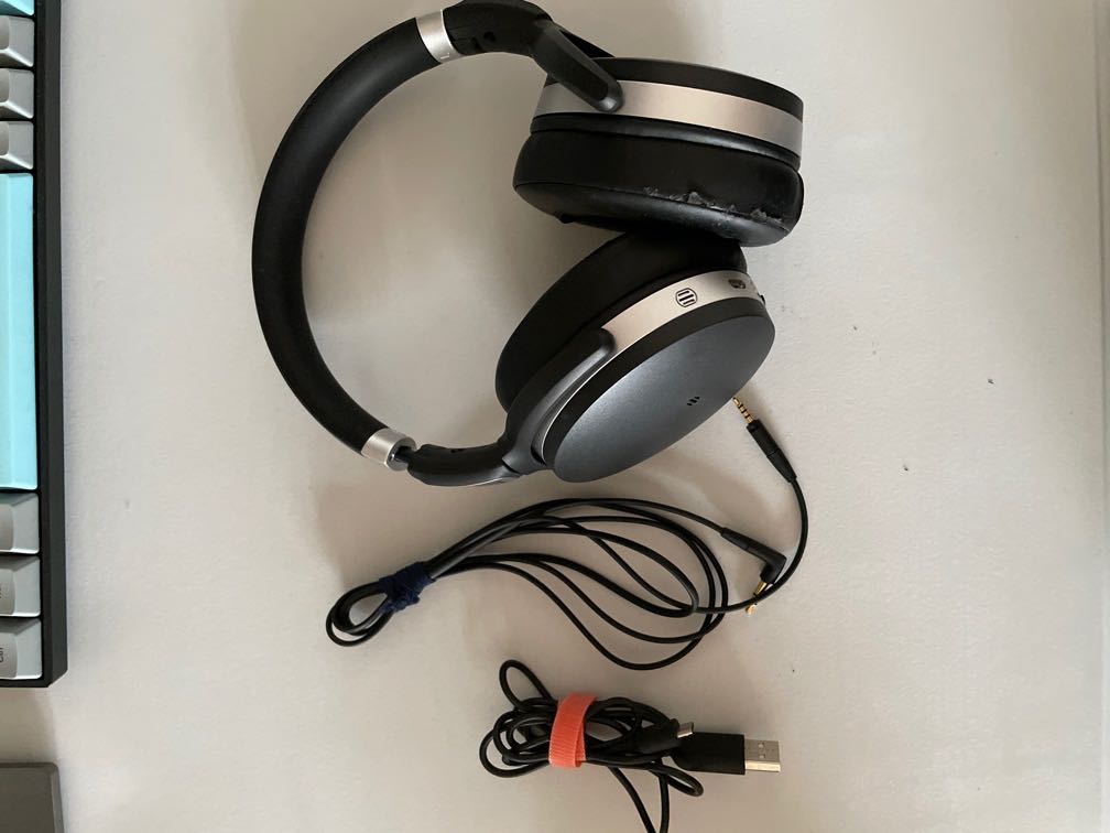 Sennheiser HD 450 BT, Audio, Headphones \u0026 Headsets on Carousell