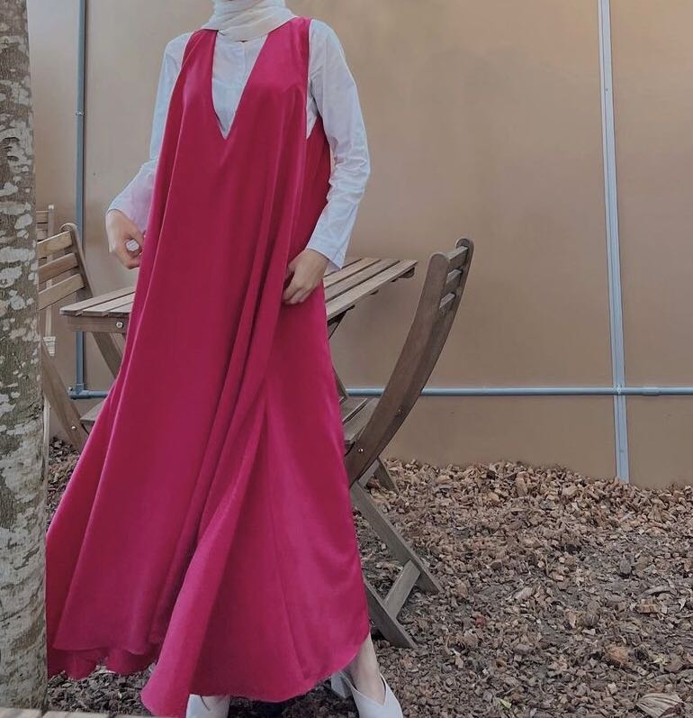 Shawlpublika hot pink dress Women s Fashion Muslimah Fashion