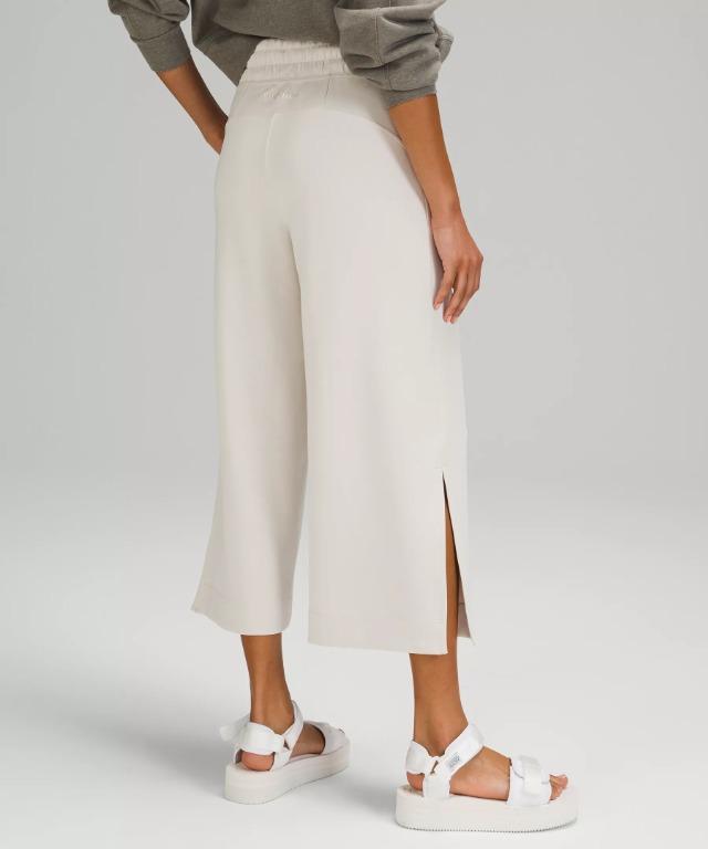 White crop clearance pants