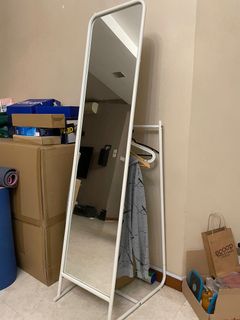 (Category: ) located in . Submitted by zhoulinli94 (Listing ID 1131197940, Image 1). Description: .