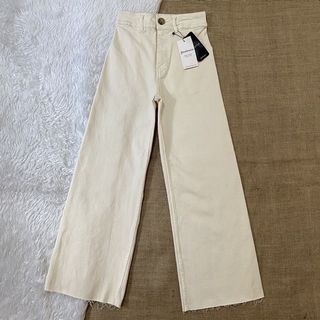 (Category: ) located in . Submitted by gcloset (Listing ID 1131227305, Image 1). Description: .