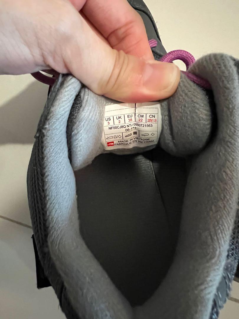 The North Face Hydroseal shoes (Grey 