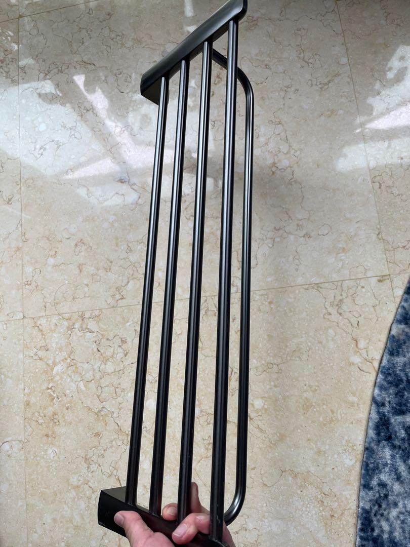 Towel holder for toilet